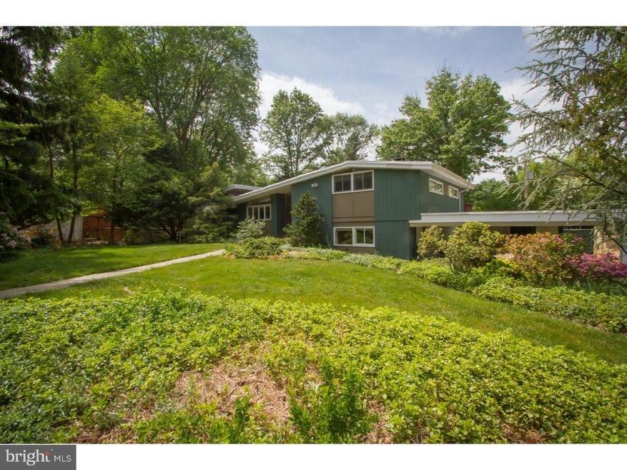 4105 Fountain Green Rd, Lafayette Hill, PA 19444 - photo 1