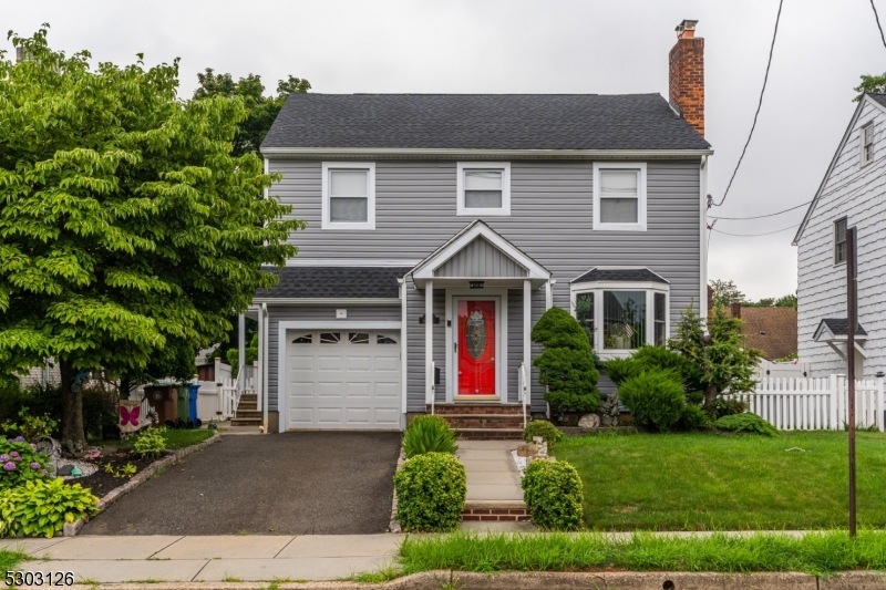 47 Edgewood Rd, Linden, NJ 07036 - photo 1