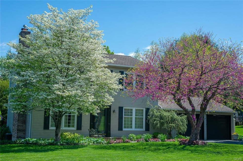 1615 Arrowwood Dr, Easton, PA 18040 - photo 1