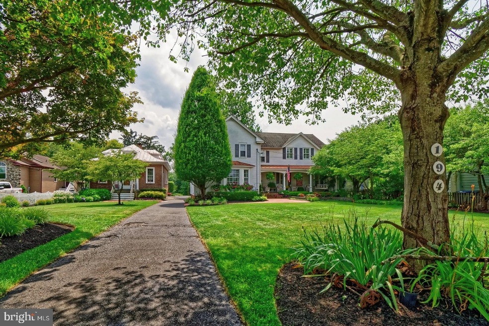 196 Main St, Southampton, NJ 08088 - photo 1