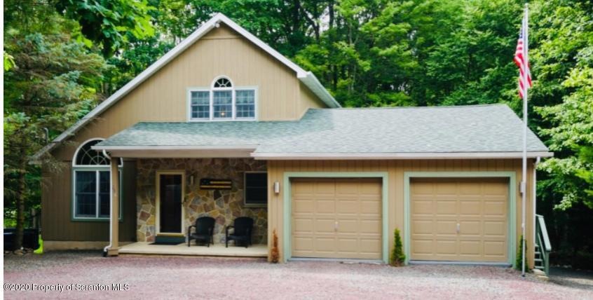 208 Bear Run Dr, Drums, PA 18222 - photo 1