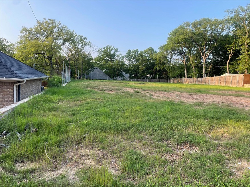 1529 Donna Ln, Bedford, TX 76022 - photo 1