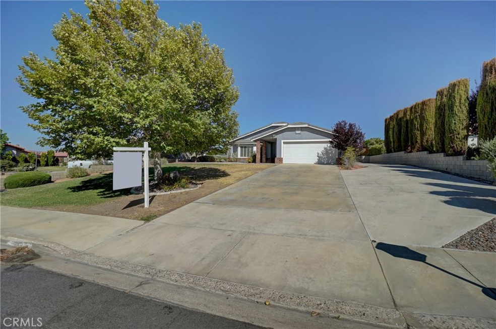 17315 Forest Hills Dr, Victorville, CA 92395 - photo 1