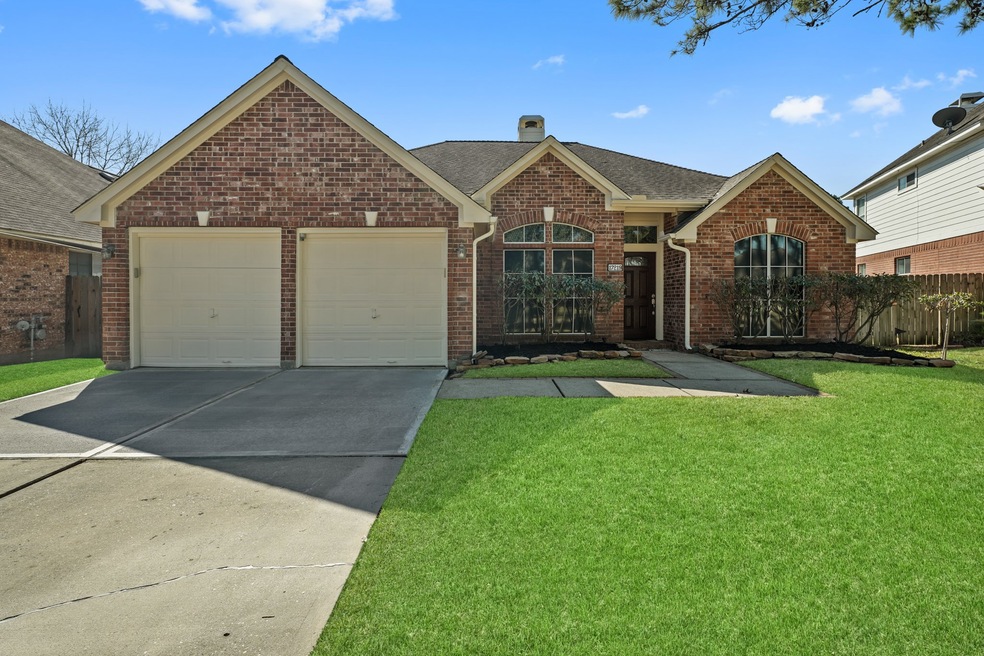 17219 Sandestine Dr, Houston, TX 77095 - photo 1