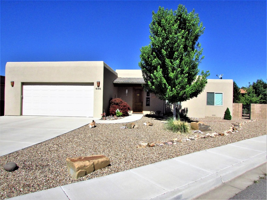 6101 Carl St, Farmington, NM 87402 - photo 1