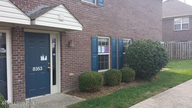 8353 Grand Trevi Dr unit 6202, Louisville, KY 40228 - photo 1
