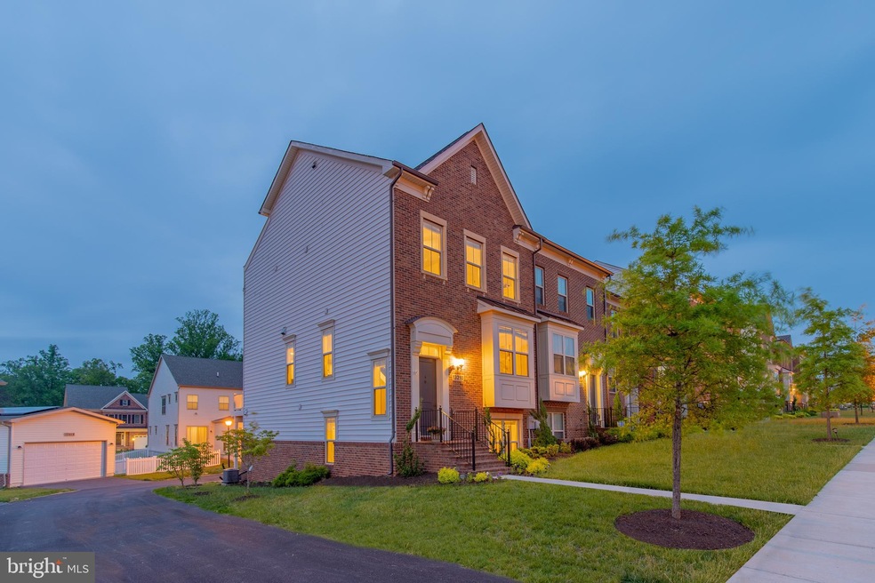 13210 Tivoli Lake Blvd, Silver Spring, MD 20906 - photo 1