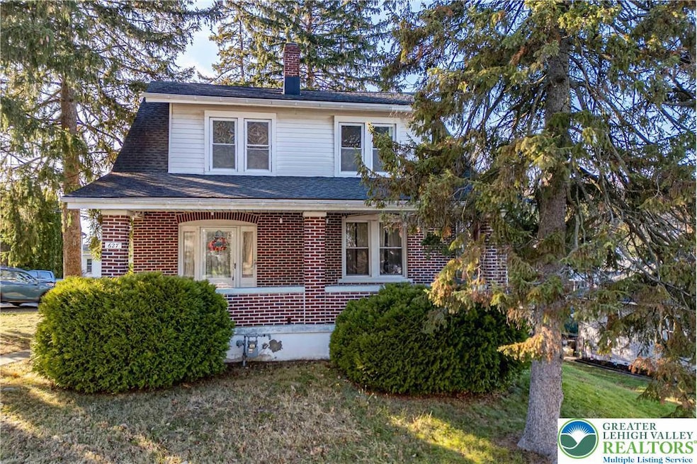 627 Scholl Ave, Bethlehem, PA 18015 - photo 1