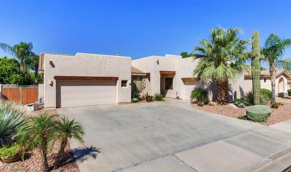 14705 W Columbus Ave Goodyear-large-002-