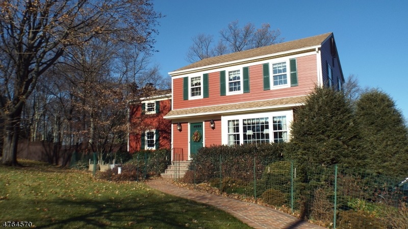 196 Mission Rd, Washington Twp., NJ 07853 - photo 1