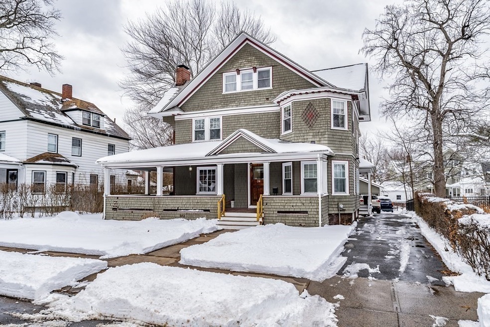 24 Mountainview St, Springfield, MA 01108 - photo 1