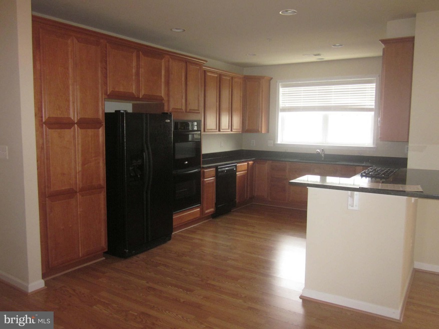 22715 Settlers Trail Terrace unit 11H, Ashburn, VA 20148 - photo 1
