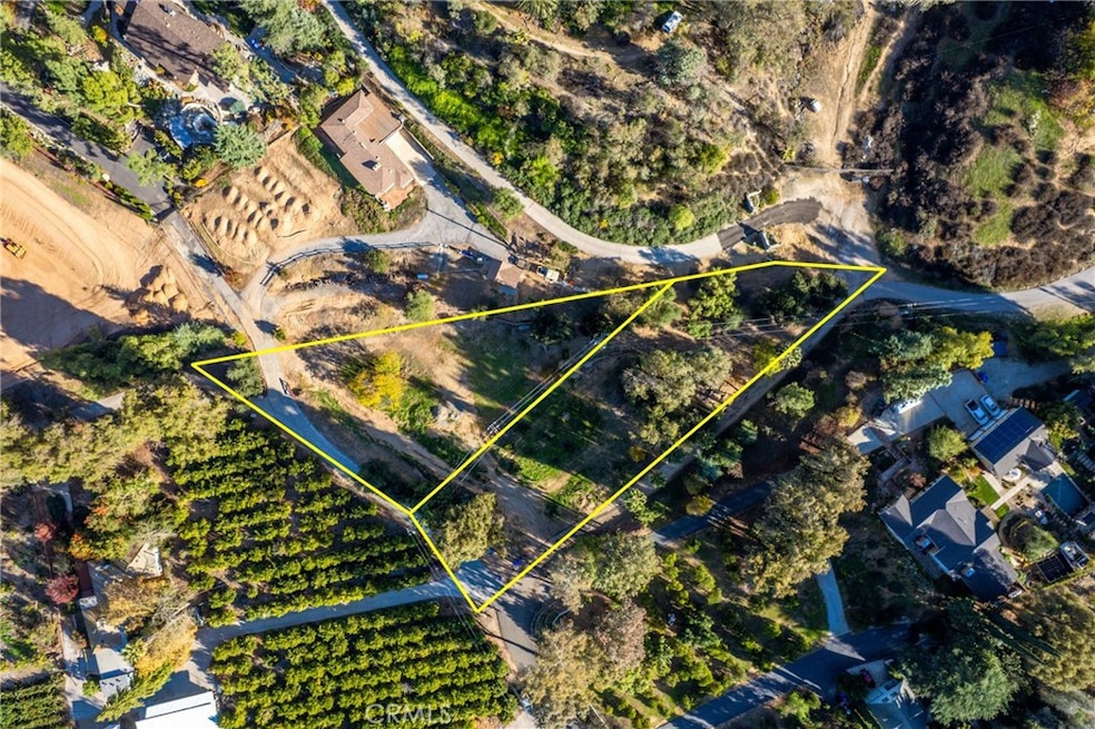 218 Valencia Dr, Redlands, CA 92374 - photo 1