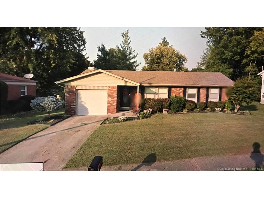 1101 Woodbourne Dr, New Albany, IN 47150 - photo 1