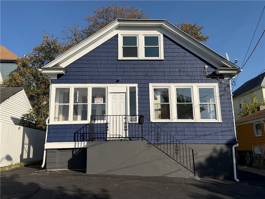 Under Contract $319,500