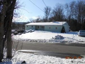 22 Tamaqua St, Tamaqua, PA 18252 - photo 1