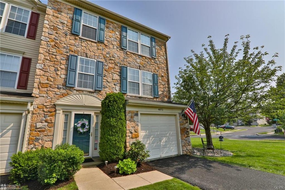 4072 Tournament Ct, Center Valley, PA 18034 - photo 1