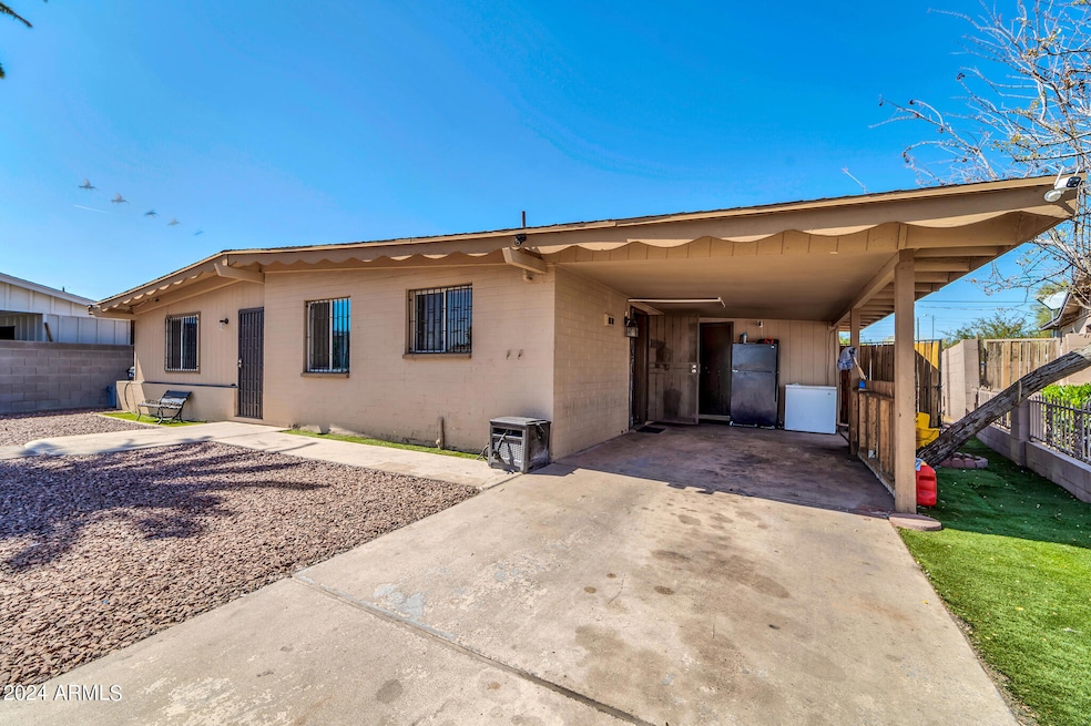2212 N 50th Ave, Phoenix, AZ 85035 - photo 1