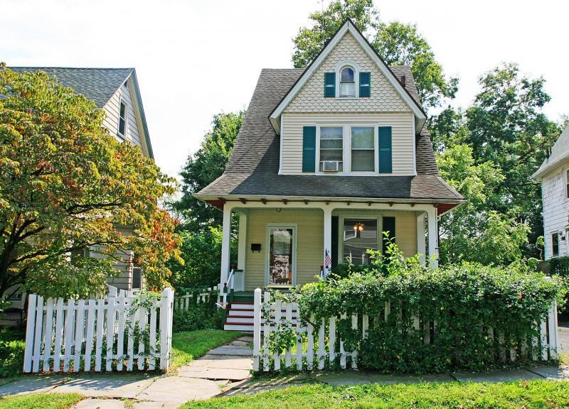 56 Clark St, Glen Ridge, NJ 07028 - photo 1