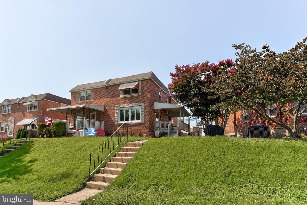 107 Lakeview Dr, Ridley Park, PA 19078 - photo 1