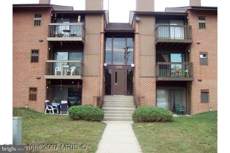 106 Mountain Rd unit 3B, Glen Burnie, MD 21060 - photo 1