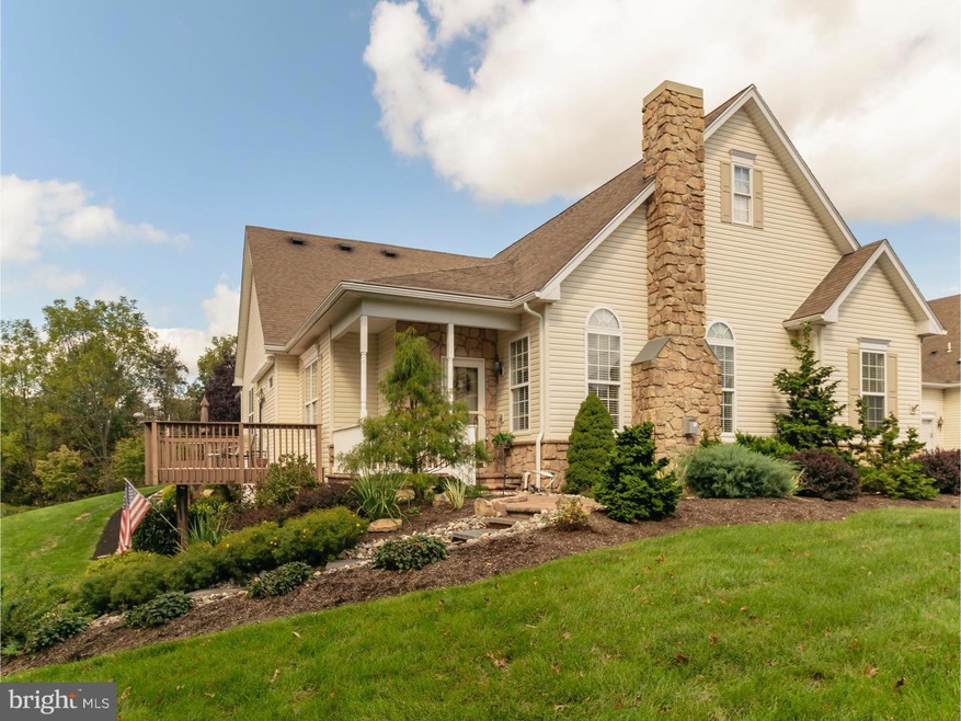 1115 Burgundy Cir, Pennsburg, PA 18073 - photo 1