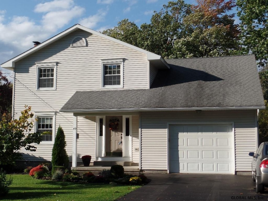 49 Cindy Crest Dr, Schenectady, NY 12306 - photo 1