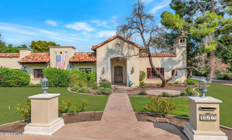 Charming Front Entry