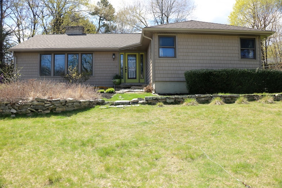 3 Rustic Dr, Worcester, MA 01609 - photo 1