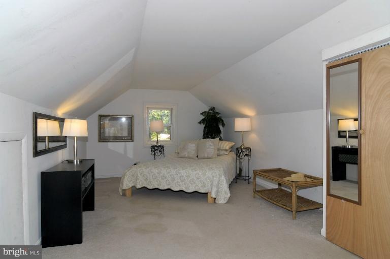 7423 Carroll Ave, Takoma Park, MD 20912 - photo 1