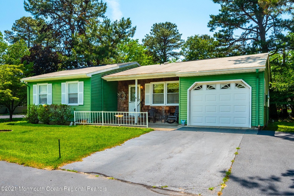 17 Rose Ln unit 70, Whiting, NJ 08759 - photo 1