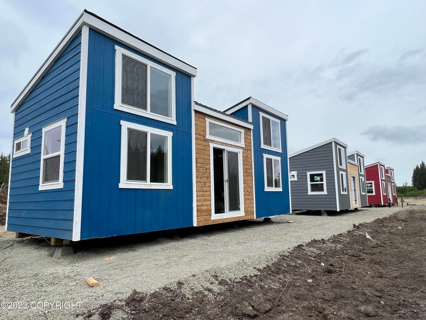 Tiny Home 897,500