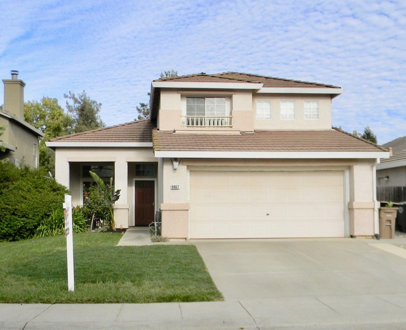 Tile Roof and Stucco Exterior.  Turn Key and Ready