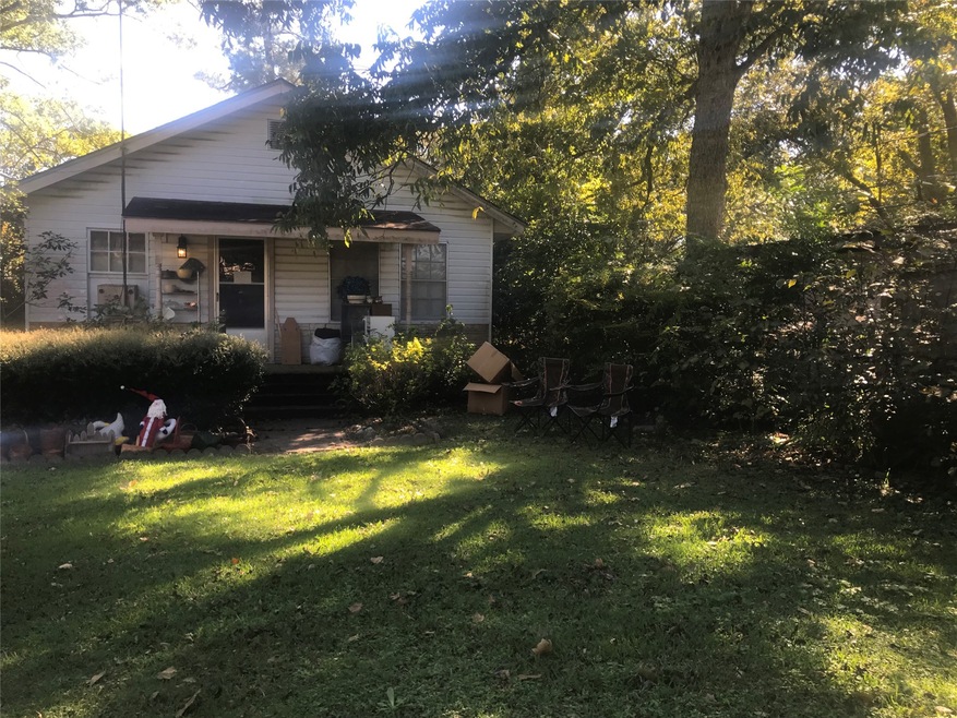 Lovely front hone with porch
