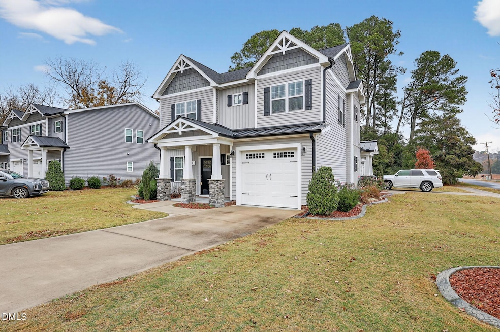 411 E 3rd St, Princeton, NC 27569 - photo 1