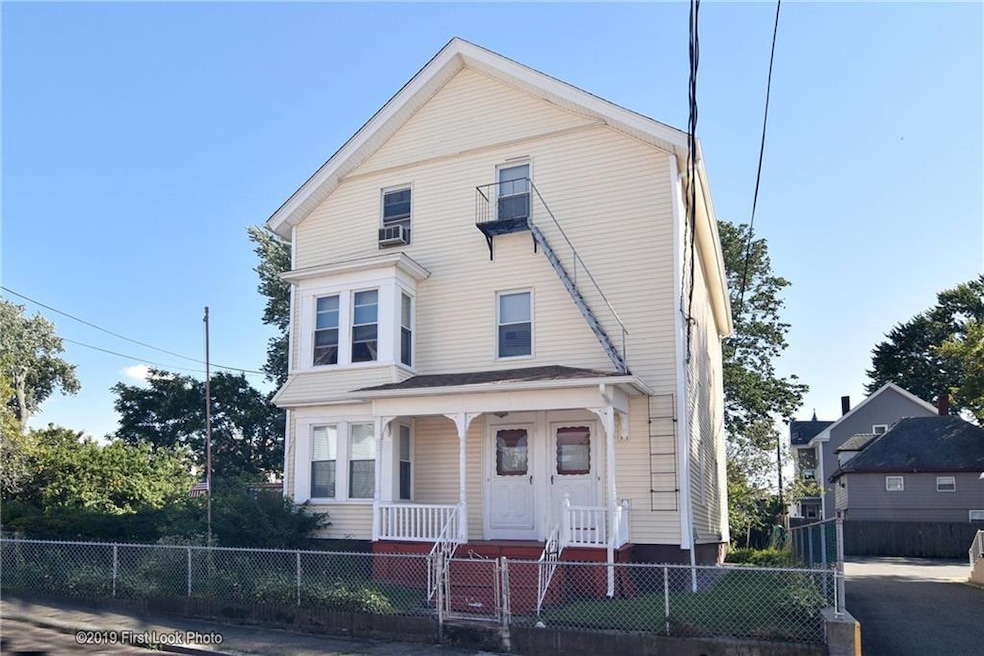 13 Collins Ave, Pawtucket, RI 02860 - photo 1