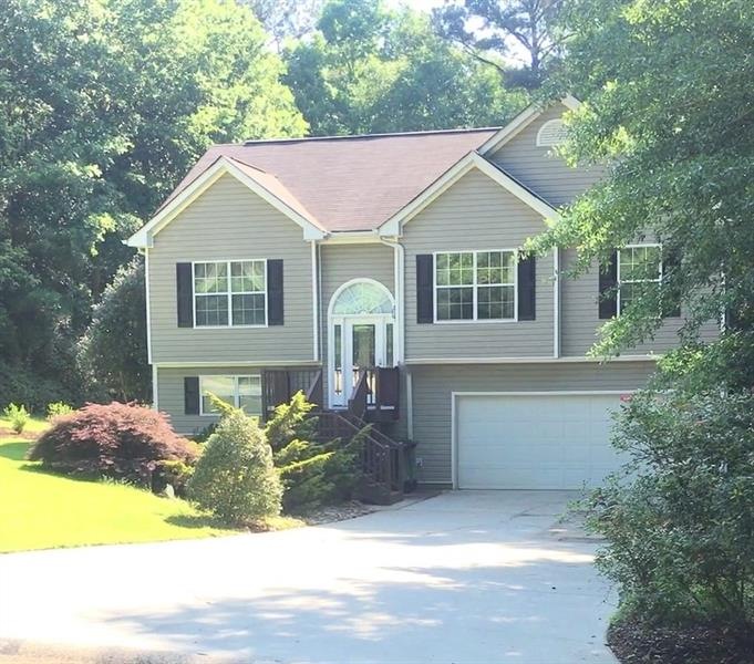 A quiet retreat in the heart of Newnan.