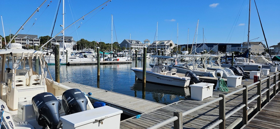 2571 St James Dr unit U-A3, Southport, NC 28461 - photo 1