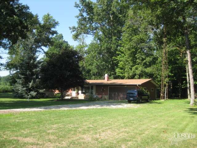 6858 S 200 E, Bluffton, IN 46714 - photo 1