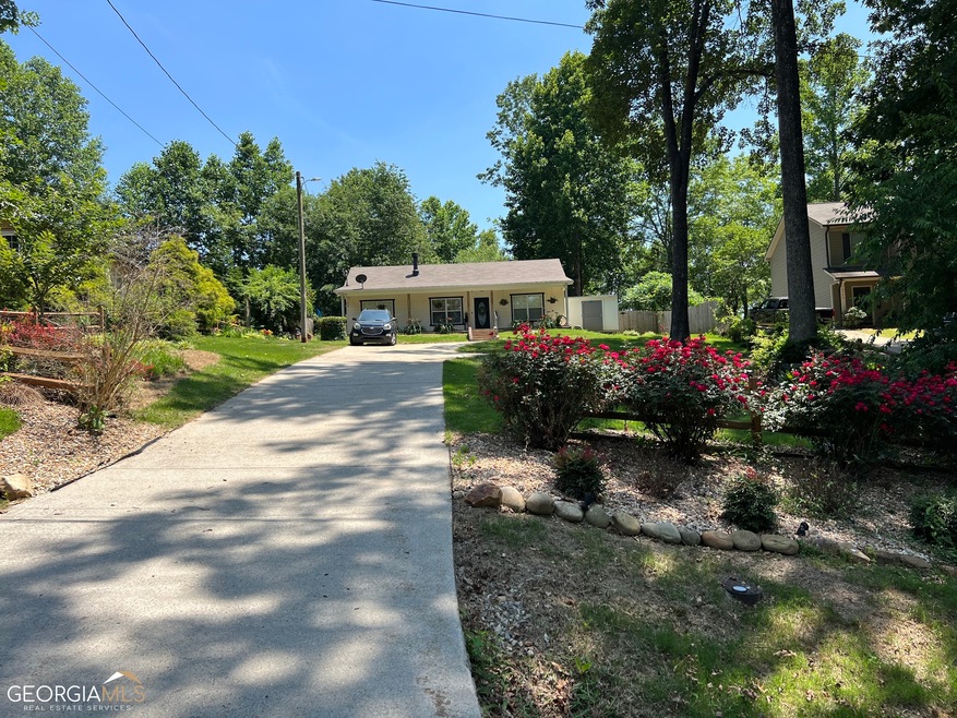 Beautiful Home Sits Well Off The Road Providing Mo