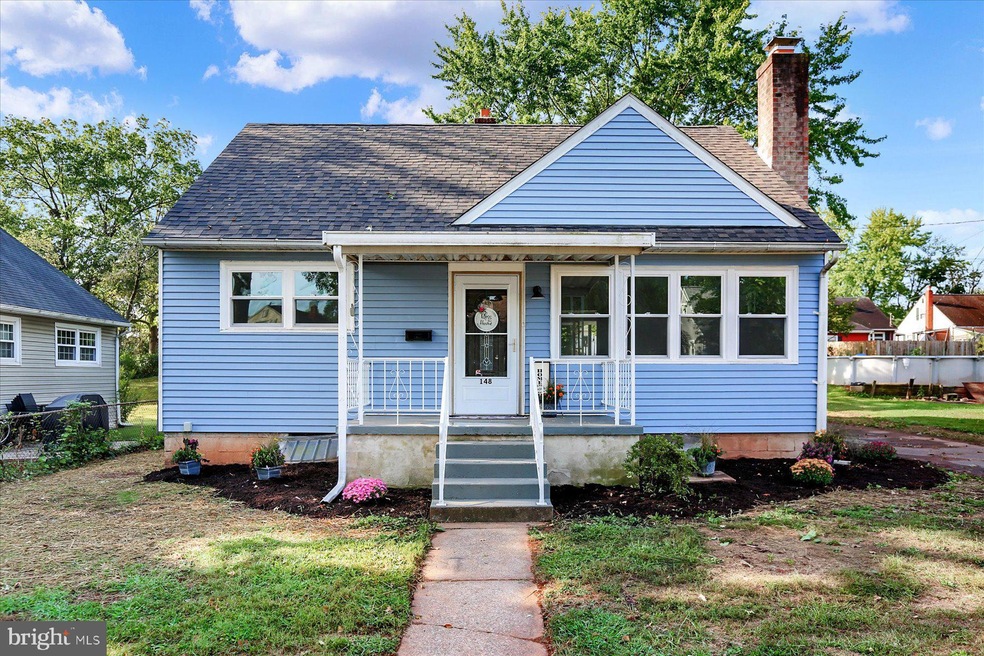 148 E Roosevelt Ave, Middletown, PA 17057 - photo 1