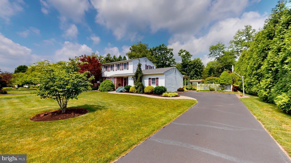 2224 Stewart Dr, Hatfield, PA 19440 - photo 1