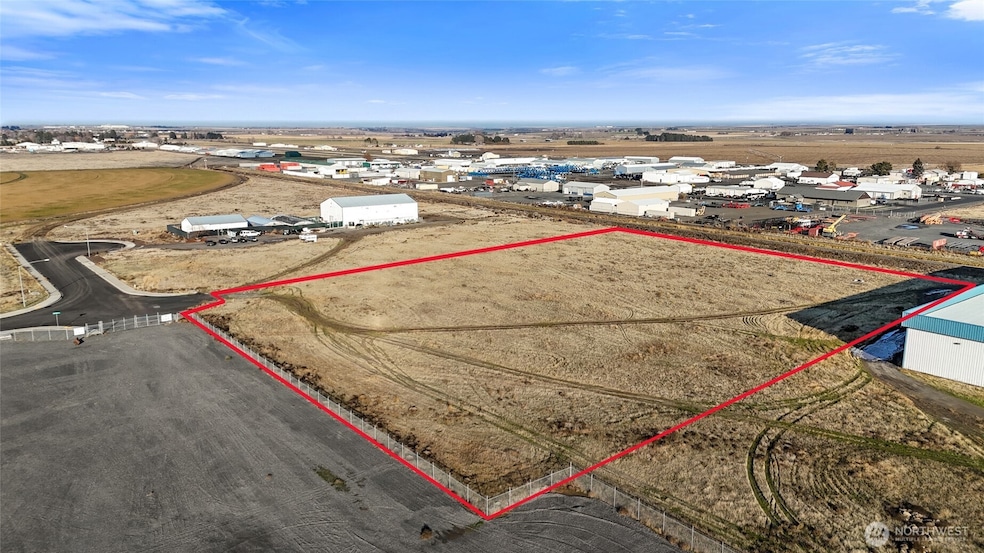 0 NNA Silva Parcel E St, Moses Lake, WA 98837 - photo 1