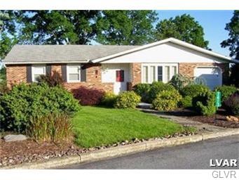 7413 Franks Dr, Bath, PA 18014 - photo 1