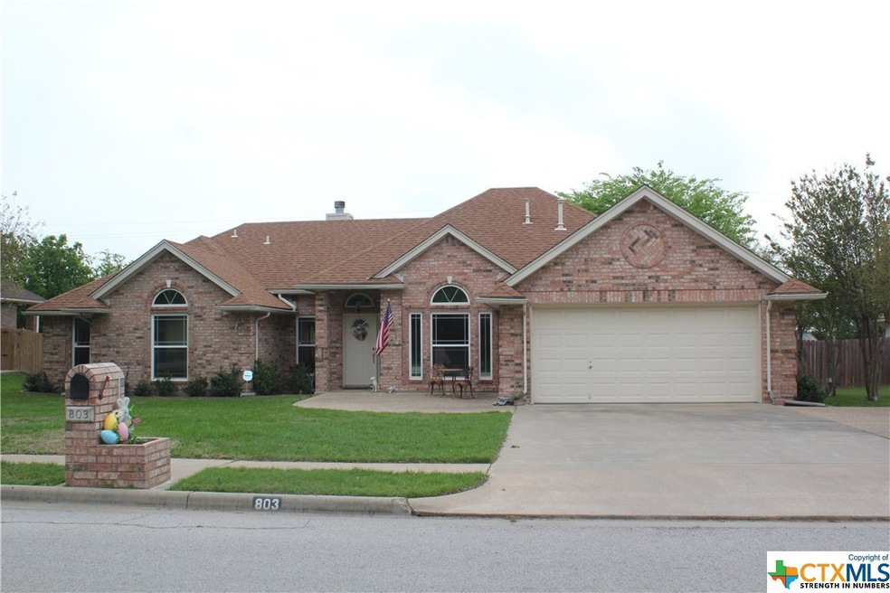 803 Mueller St, Copperas Cove, TX 76522 - photo 1