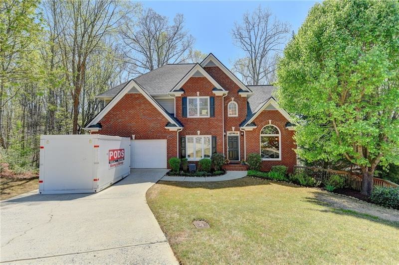 Located on a culdesac! Faces NorthEast! Newer roof