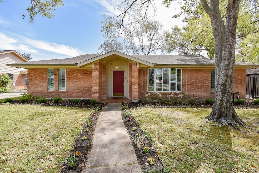 Wonderful Marilyn Estates home offers modern upgra