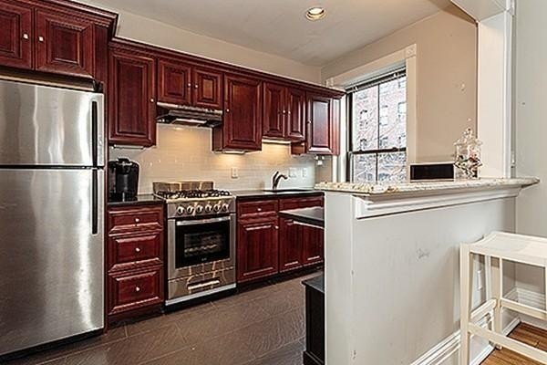 356 Marlborough St unit 3, Boston, MA 02115 - photo 1