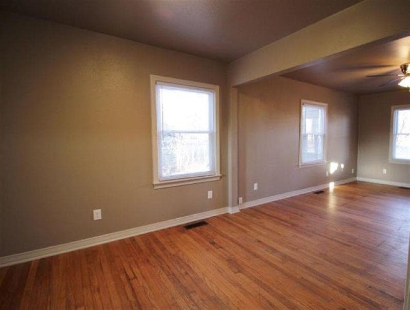 1116 S Adams St, Stillwater, OK 74074 - photo 1