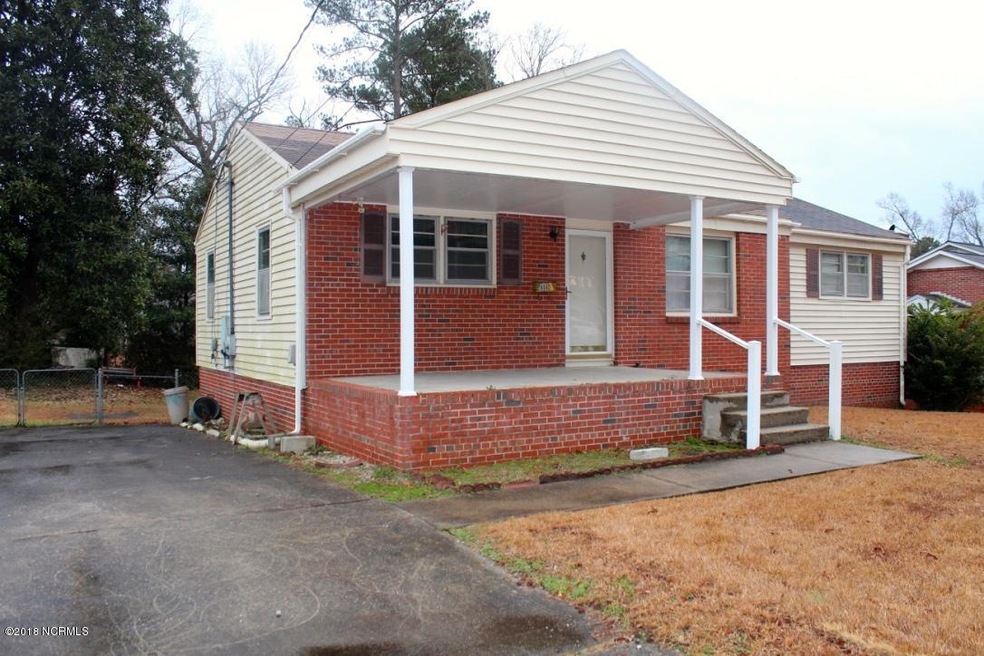 606 River St, Jacksonville, NC 28540 - photo 1